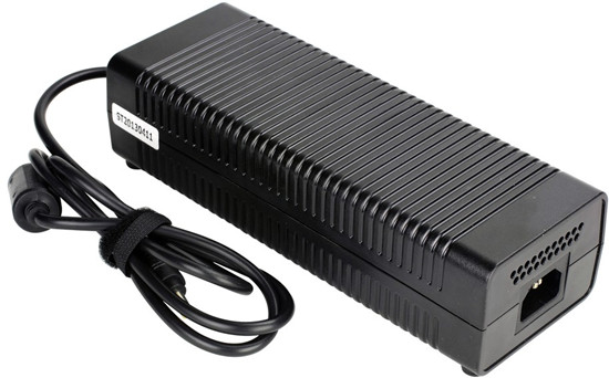 Iwill 200W (10.3A) 19.5V AC-DC adapter